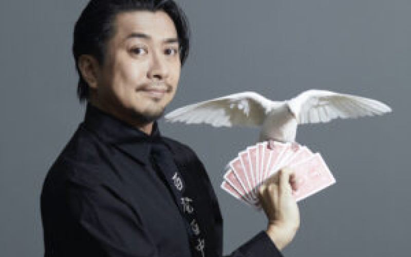Buzz Magician Shin シン Comedy Creator